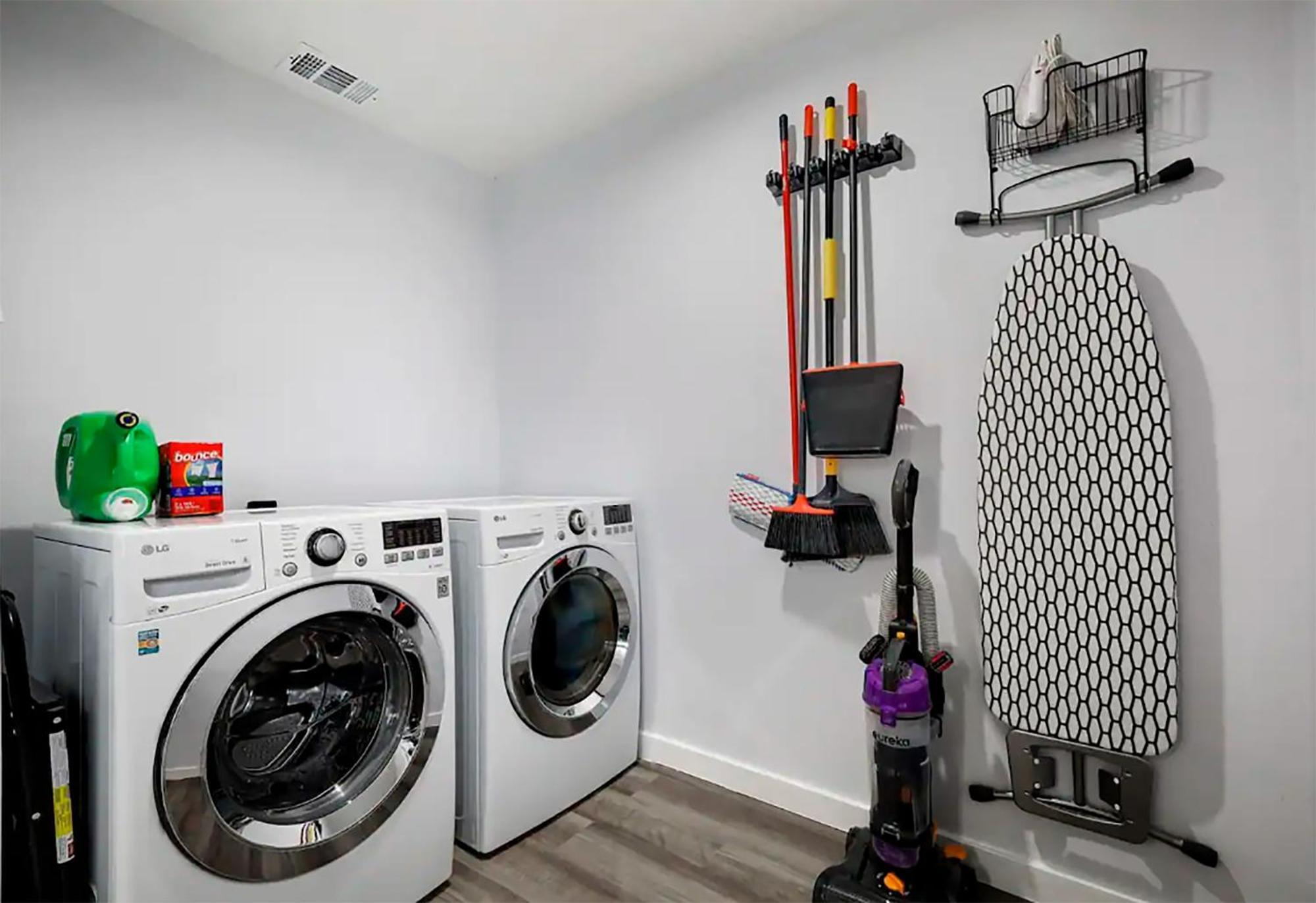 Upscale 3Br 2Ba Cozy Holiday Home With Pool & Grill North Richland Hills Bagian luar foto