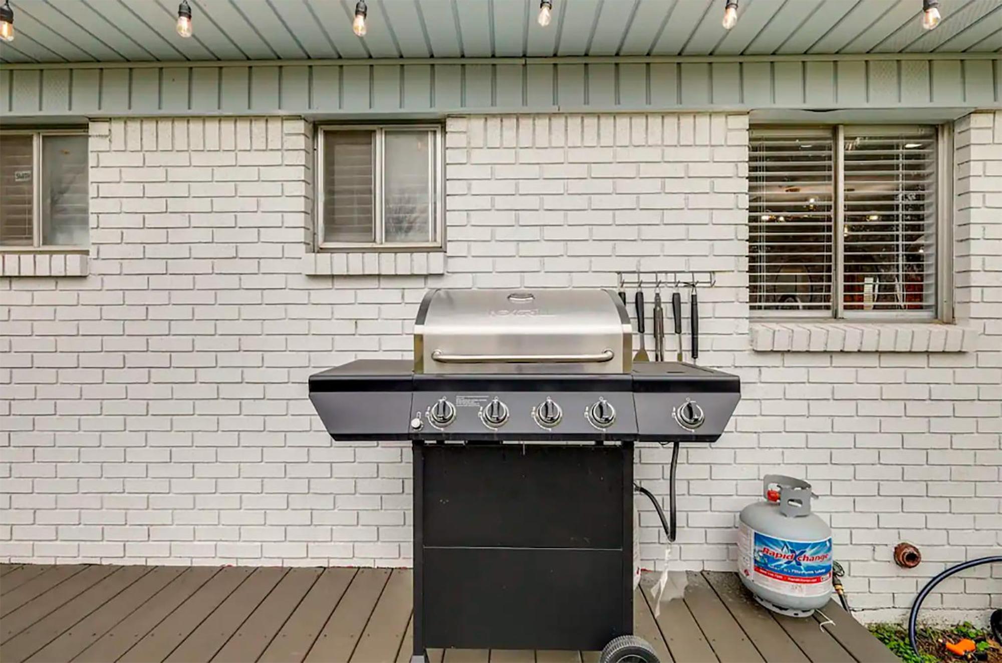Upscale 3Br 2Ba Cozy Holiday Home With Pool & Grill North Richland Hills Bagian luar foto