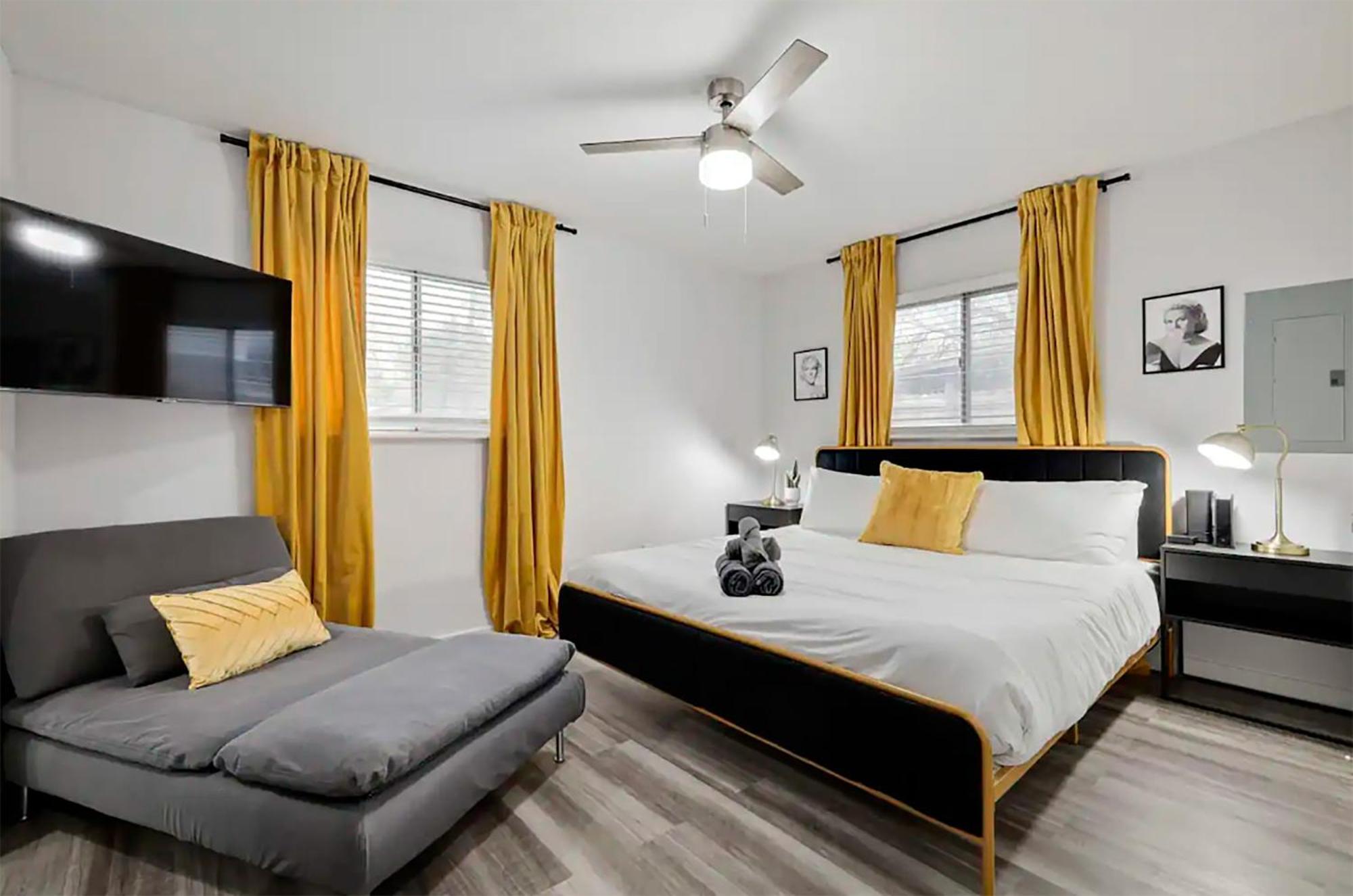 Upscale 3Br 2Ba Cozy Holiday Home With Pool & Grill North Richland Hills Bagian luar foto